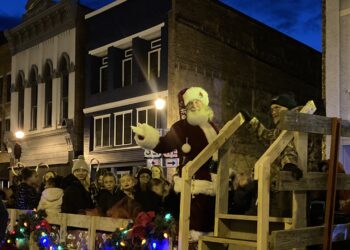 Christmas in Downtown 2022. Photo Credit: Jennifer Gervasi