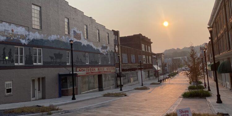 Sidewalk Design For Depot Street Project Brings Safety Concerns