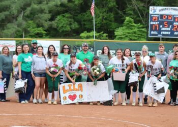 Greene Devils Garnish Win Over Huskies