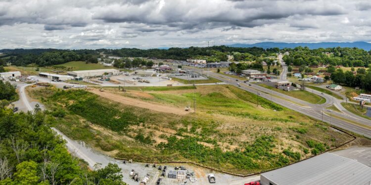 GEA And Tennessee National Guard Team Up For Grading Project