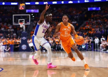 #8 Vols Fall to #4 Florida, 86-77, in SEC Tournament Final