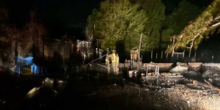 Double Wide Home Destroyed By Fire On Old Kentucky Road South