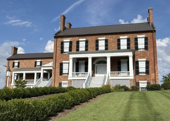 Celebrate An 1850s Christmas At The Dickson-Williams Mansion