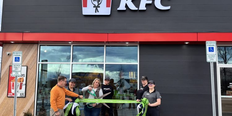 KFC Ribbon Cutting Held At New East Andrew Johnson Highway Location
