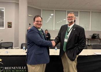 New Director of Schools Dr. Matthew Drinnon (L) will officially take over after (R) Steve Starnes final day as Director June 29 (Radio Greeneville News photo)