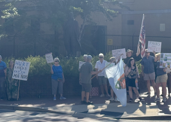 A demonstration in support of the National Park Service was held in downtown Greeneville on Tuesday afternoon.