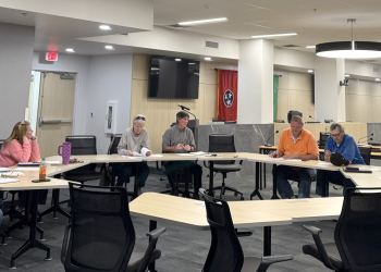 The Greene County 911 Board met briefly Tuesday, and voted to purchase an AED for the 911 Central Dispatch office.