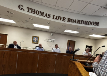 Development Services Director Andy Broyles addresses Planning Commission members Tuesday.
