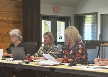 (R-L) Roby Executive Director Nicole Rader gives her thoughts on the future of the Roby as interim City Planner Cathy Osborne and Finance Director Lora Young listen in (Radio Greeneville News photo)