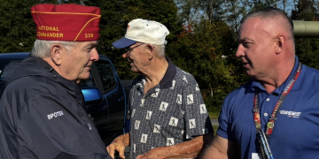 Greene County Mayor Kevin Morrison greets National Commander Jay Bowen to Greeneville (Radio Greeneville News photo)